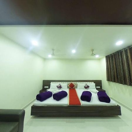 Kingsway Hotel And Restaurant Ajmer Dargah 350 Meter Экстерьер фото