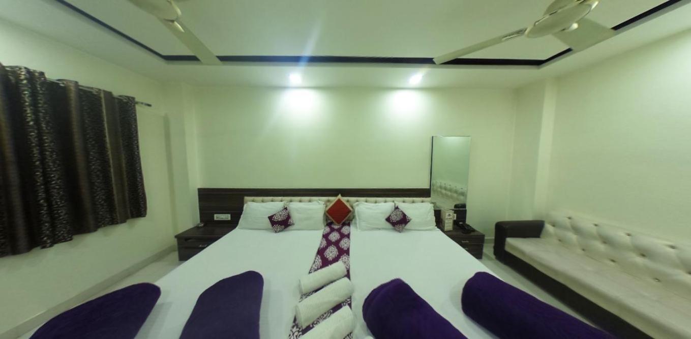 Kingsway Hotel And Restaurant Ajmer Dargah 350 Meter Экстерьер фото